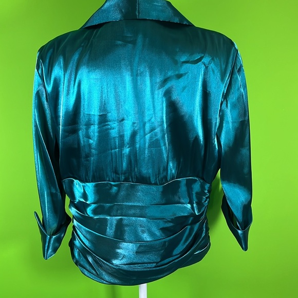 R & M Richards Woman Teal Satin Ruched Blazer Size 18W - Picture 4 of 7